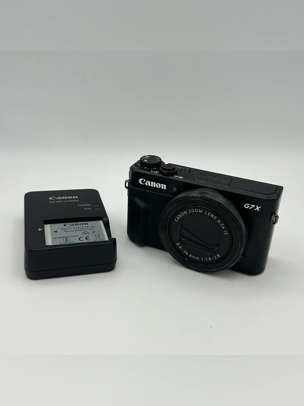 Canon PowerShot G7 X Mark II Digital Camera